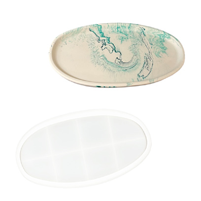 Moule en silicone - Plateau ovale irrégulier - L Moule en silicone - Plateau ovale irrégulier - L 23,7cm x 13,3cm x 2cm